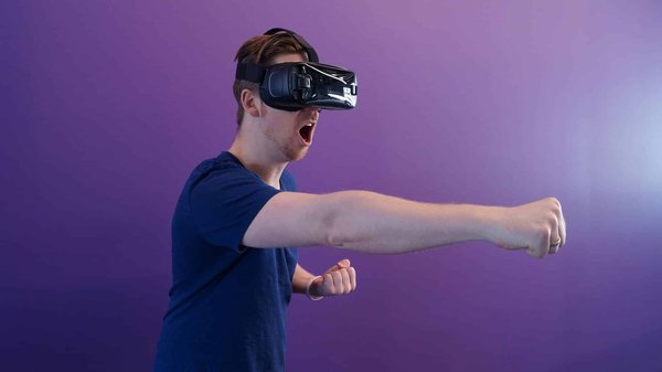 How Can Virtual Reality Aid in the Rehabilitation of Stroke Patients?
